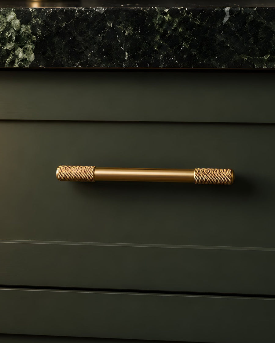 Bar Pulls